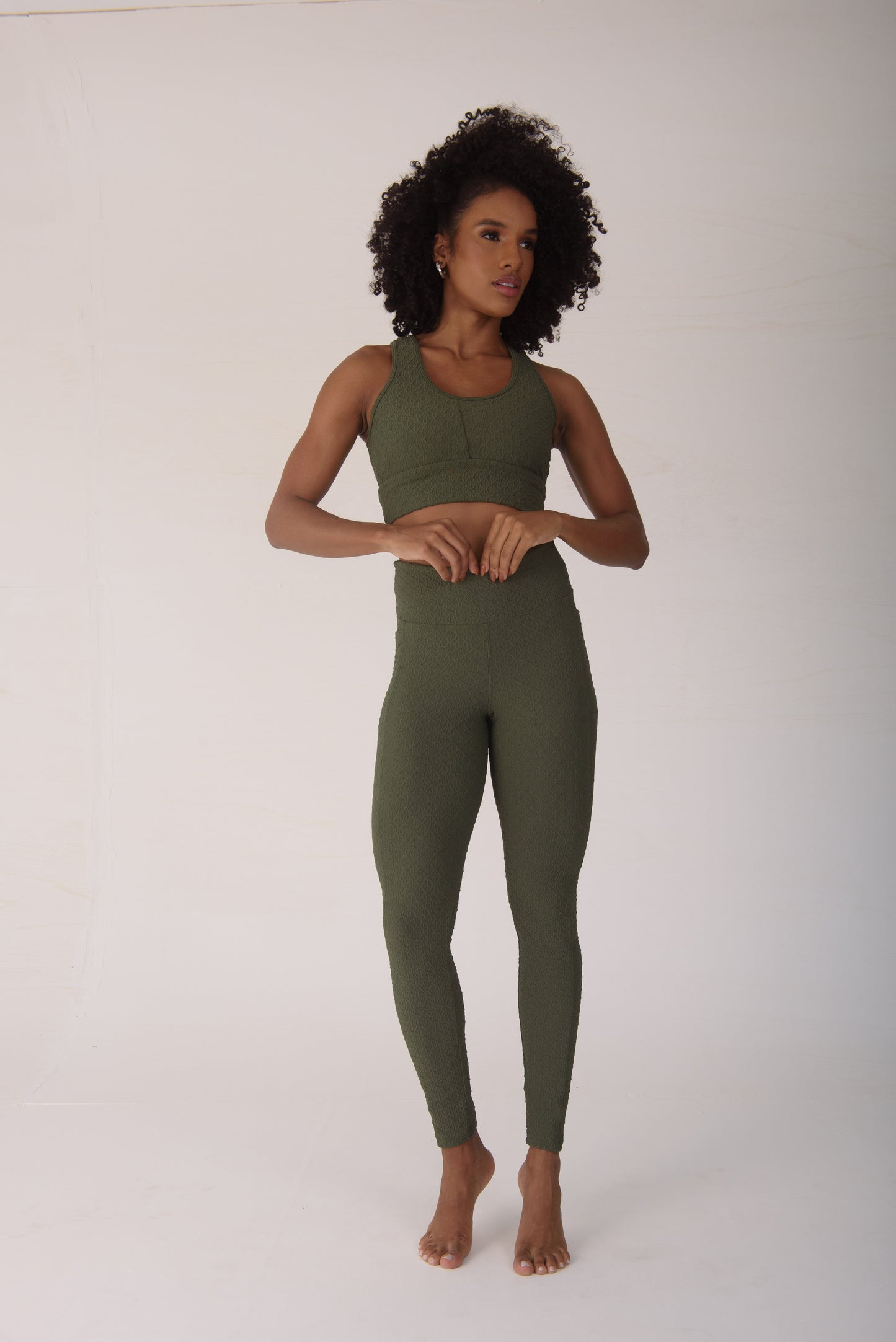 Olive Jaq Two Pocket Legging
