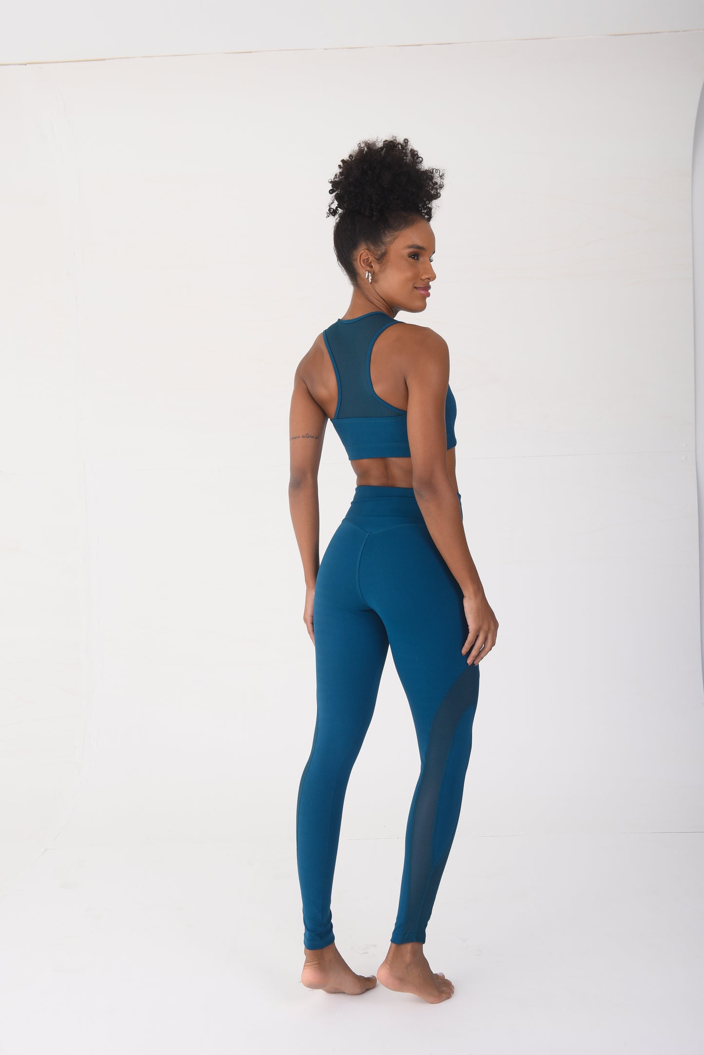 Jewel Luxe Mesh Legging