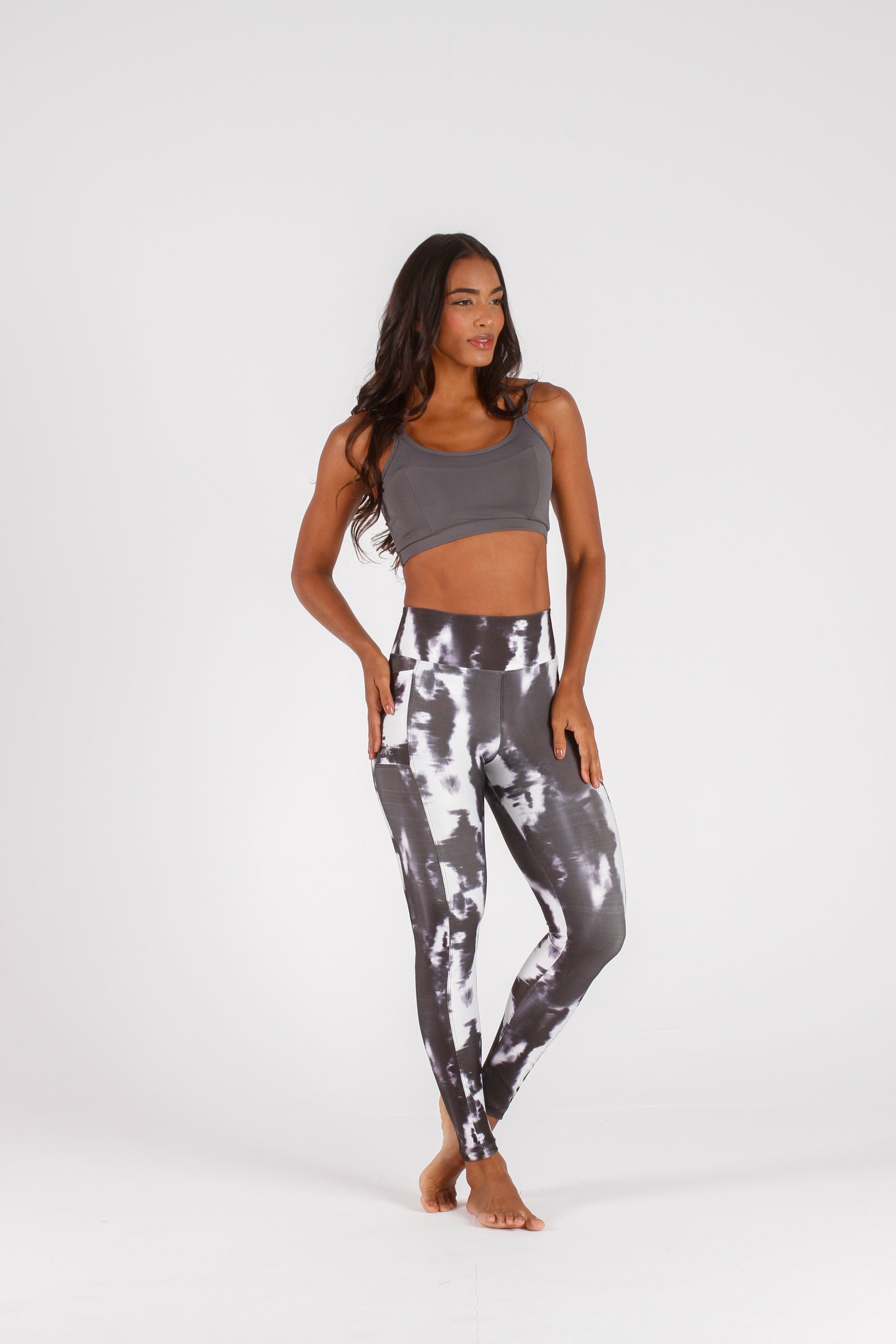 Black & White Tie Dye Pocket Legging