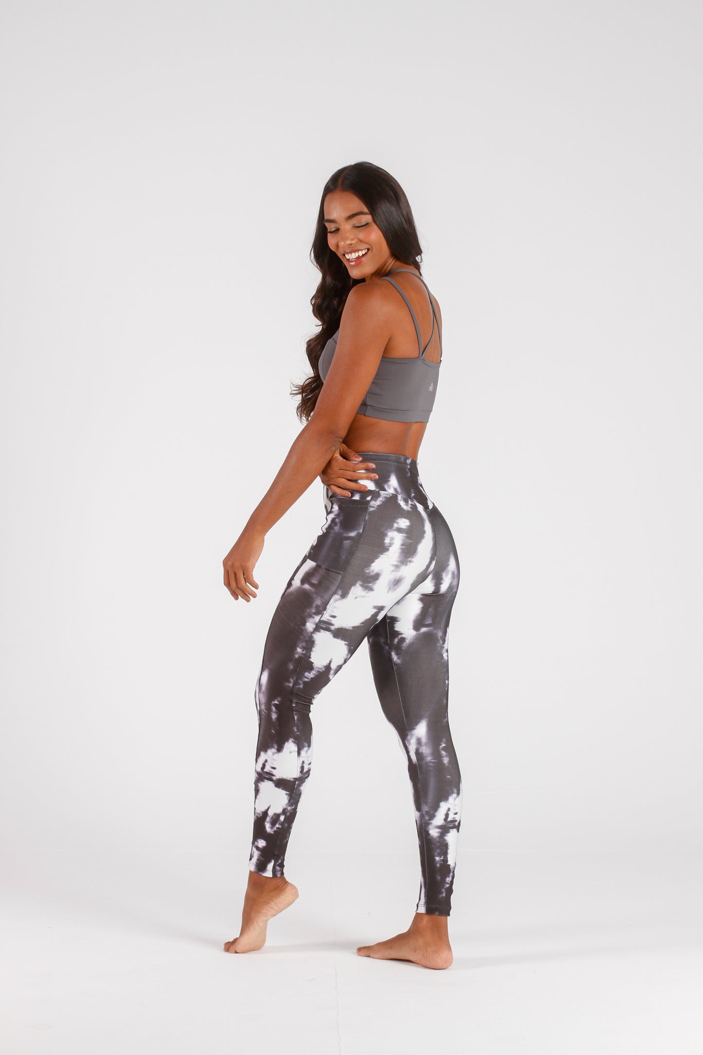 Black & White Tie Dye Pocket Legging