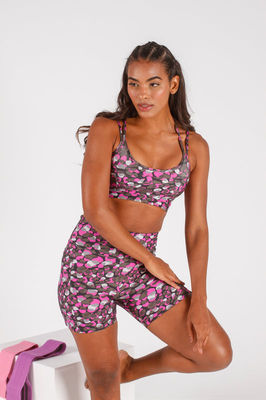 Pebble Pocket Short